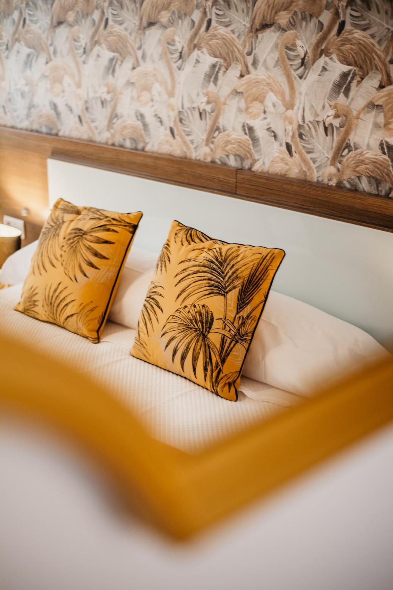 Tuguest Maria Luisa Apartment - Free Parking Гранада Экстерьер фото