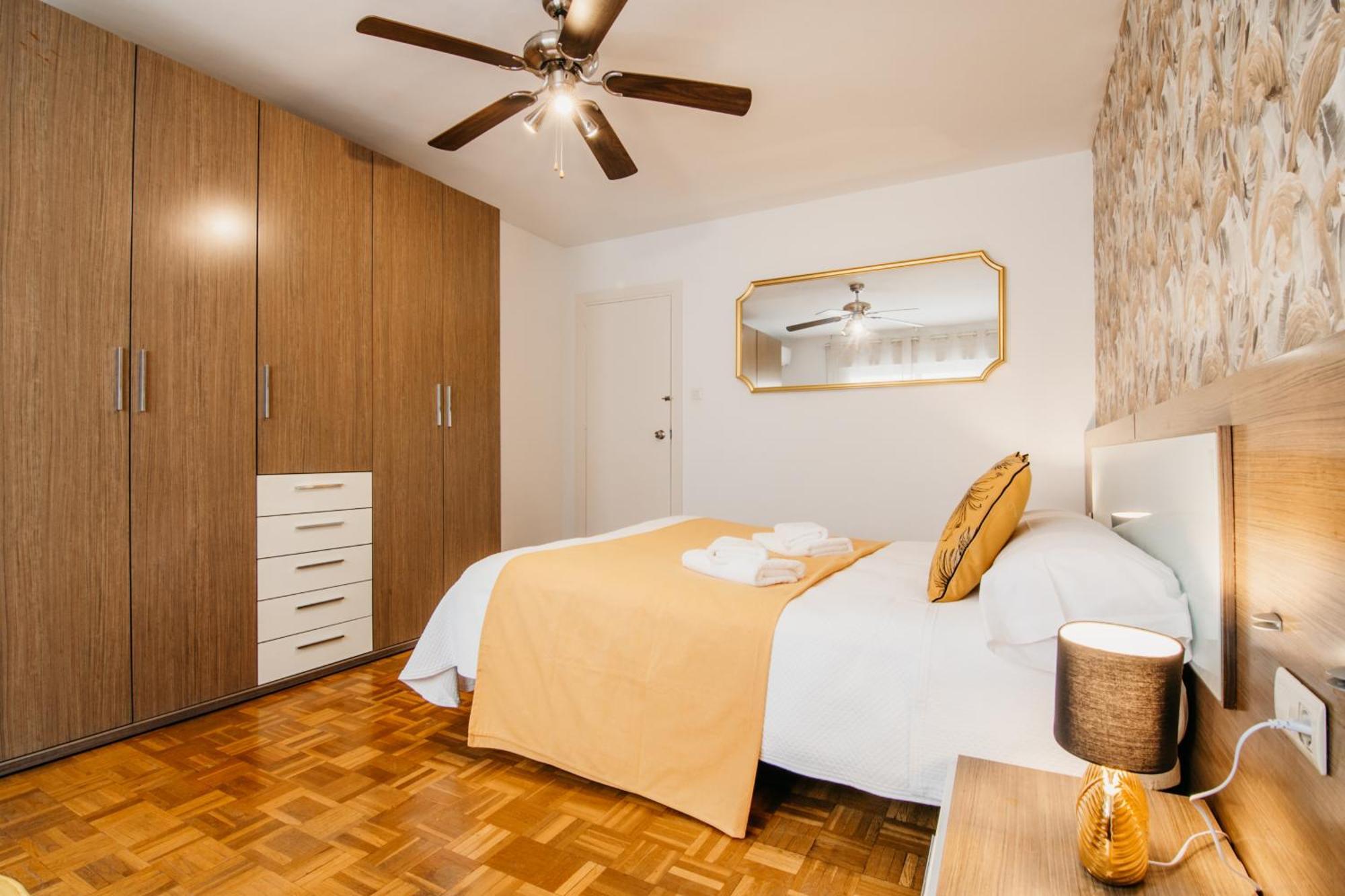 Tuguest Maria Luisa Apartment - Free Parking Гранада Экстерьер фото