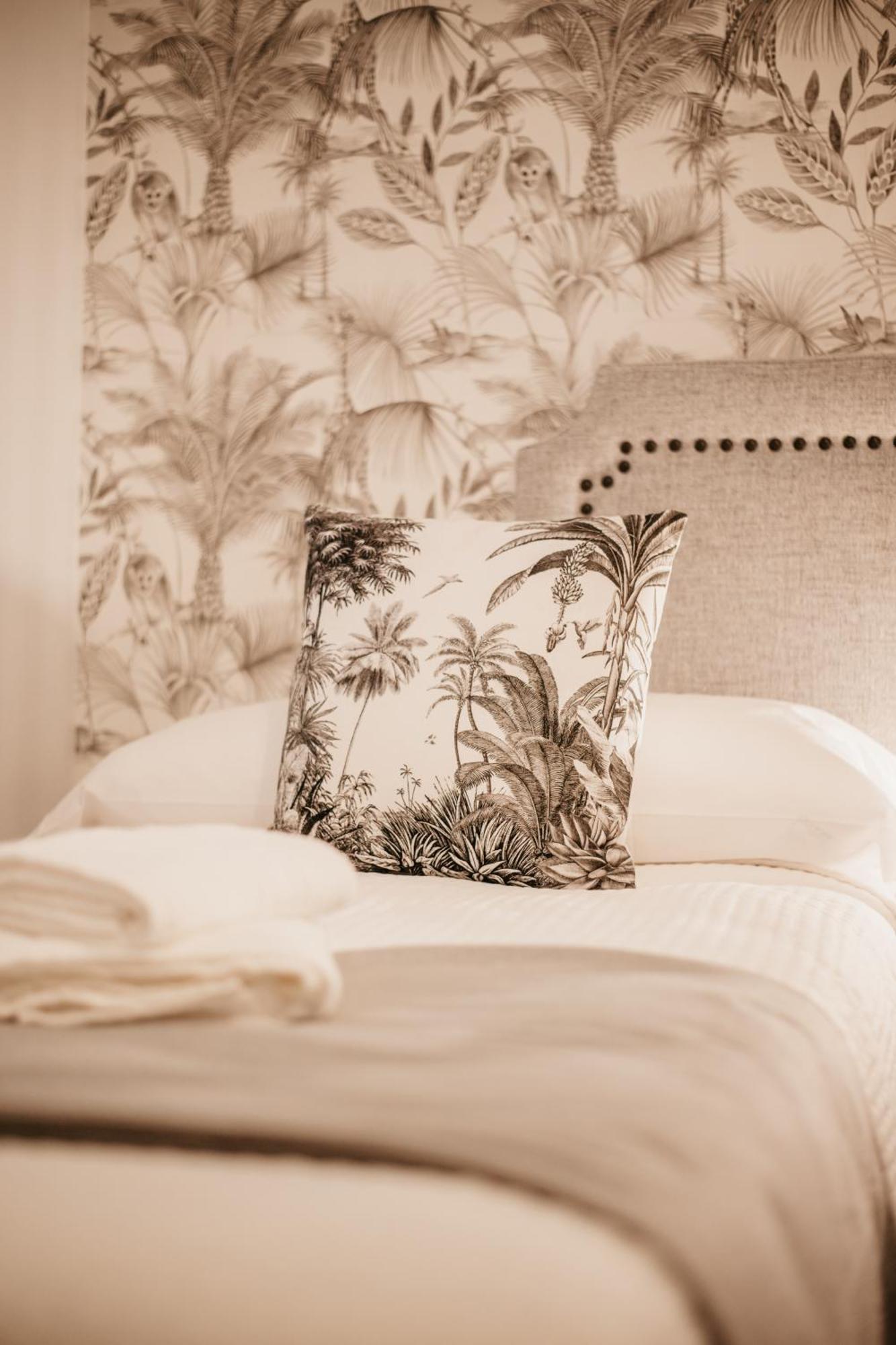 Tuguest Maria Luisa Apartment - Free Parking Гранада Экстерьер фото